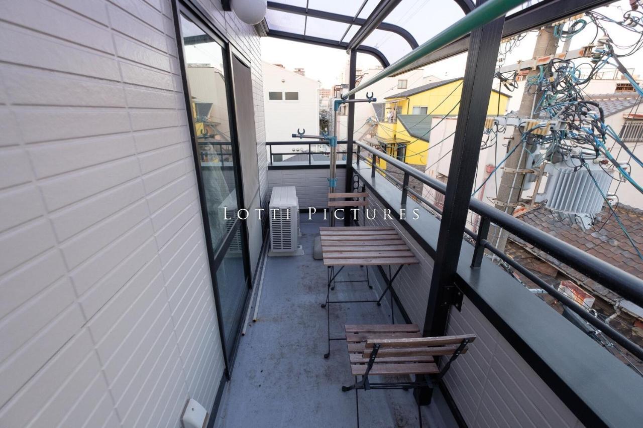 Tammy Hostel Villa Osaka Exterior foto